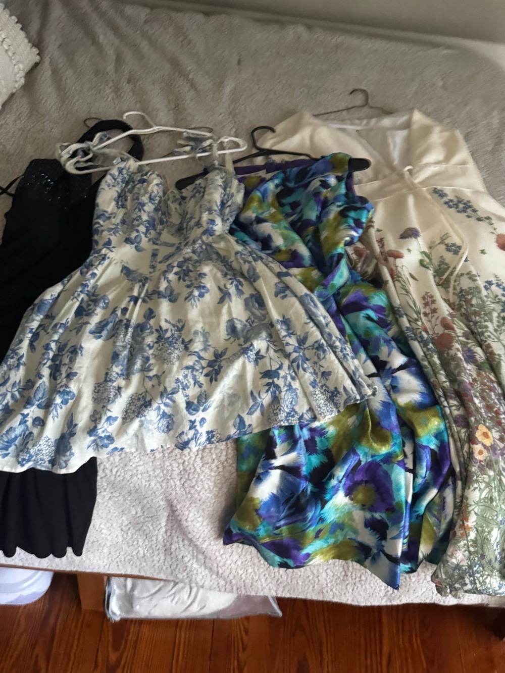 Vintage Cottagecore Floral Dress Bundle (4) | Wedding, garden party, vacation